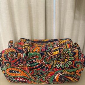Vera Bradley Medium Duffel Bag Retired Venetian Paisley Weekender Quilted Travel